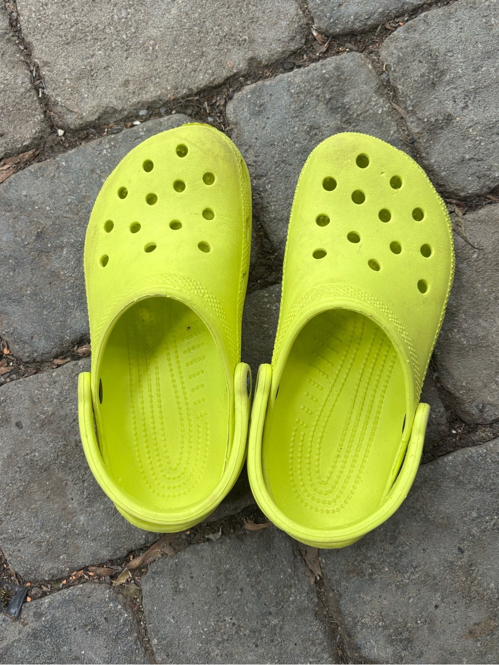 CROCS Kids Bright Yellow Classic Clog